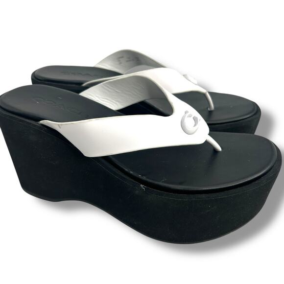 Coach black & white Platform Flip Flops Size 5 Sculpted C Chunky Y2K Sandals - Picture 9 of 12